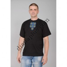 Футболка трикотажна.  Ручна вишивка. Національна символіка. 